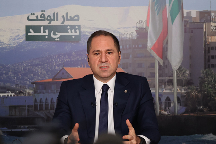 طرح خارطة طريق للإنقاذ: رئيس يؤمن بحصرية السلاح مع ورشة وطنية فيها 